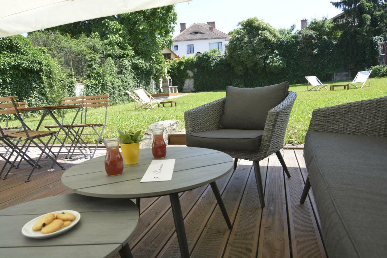 Republique Guest house 4*
